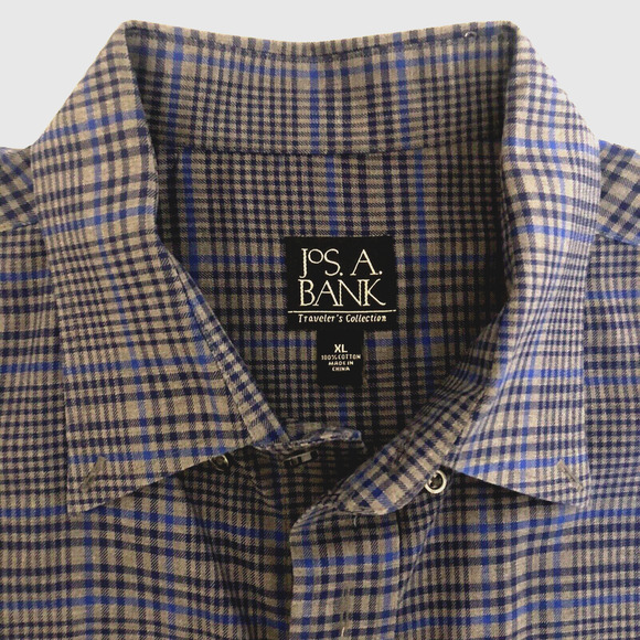 Joseph A Banks Travelor's Collection Mens Tailored Fit Butten Up Shirt Size XL - Picture 2 of 10